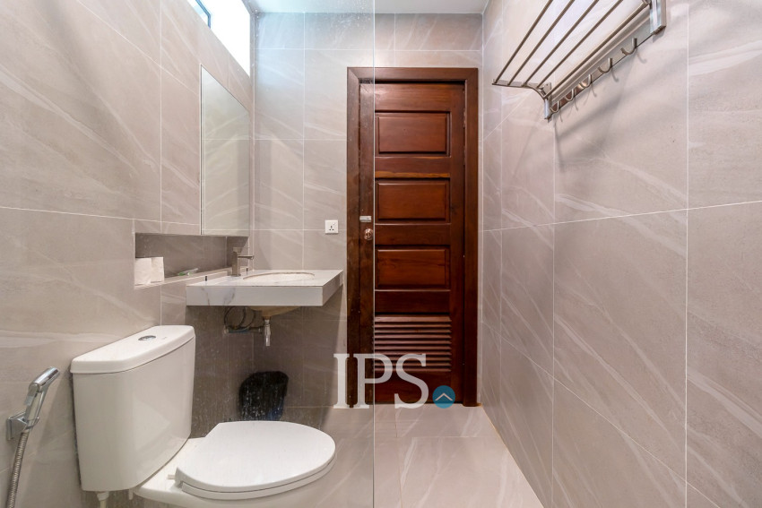 2 Bedroom Wooden House For Rent - Sala Kamreuk, Siem Reap