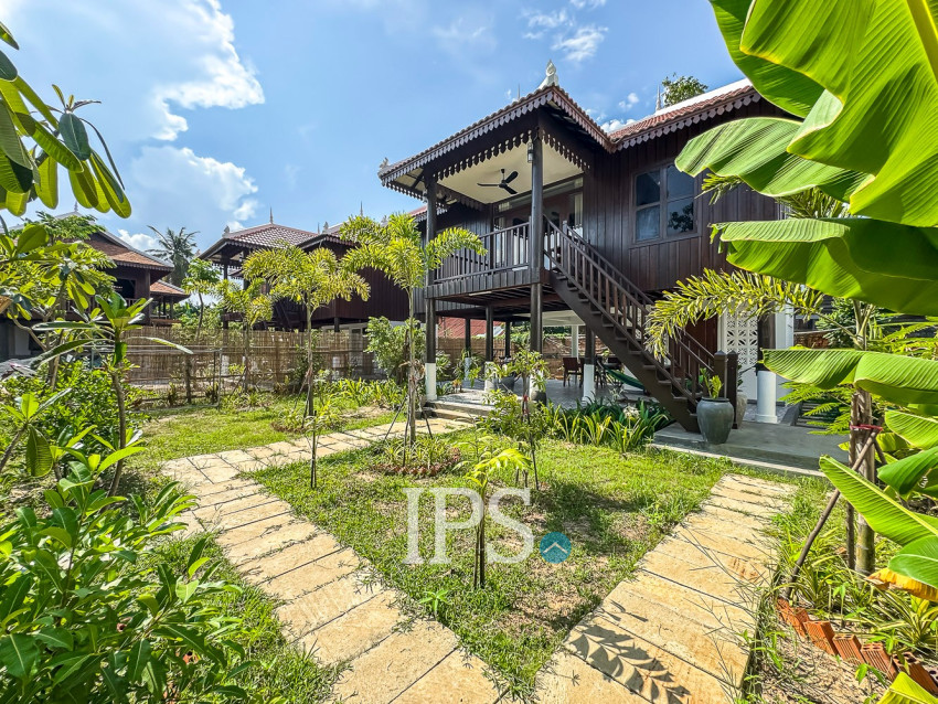 2 Bedroom Wooden House For Rent - Sala Kamreuk, Siem Reap