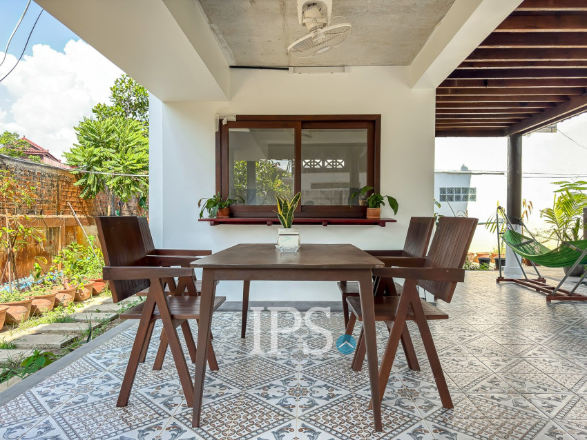 2 Bedroom Wooden House For Rent - Sala Kamreuk, Siem Reap