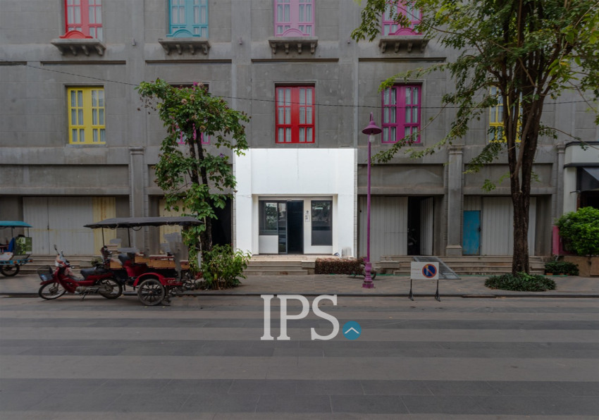 90 Sqm Retail Space For Rent - Svay Dangkum, Siem Reap