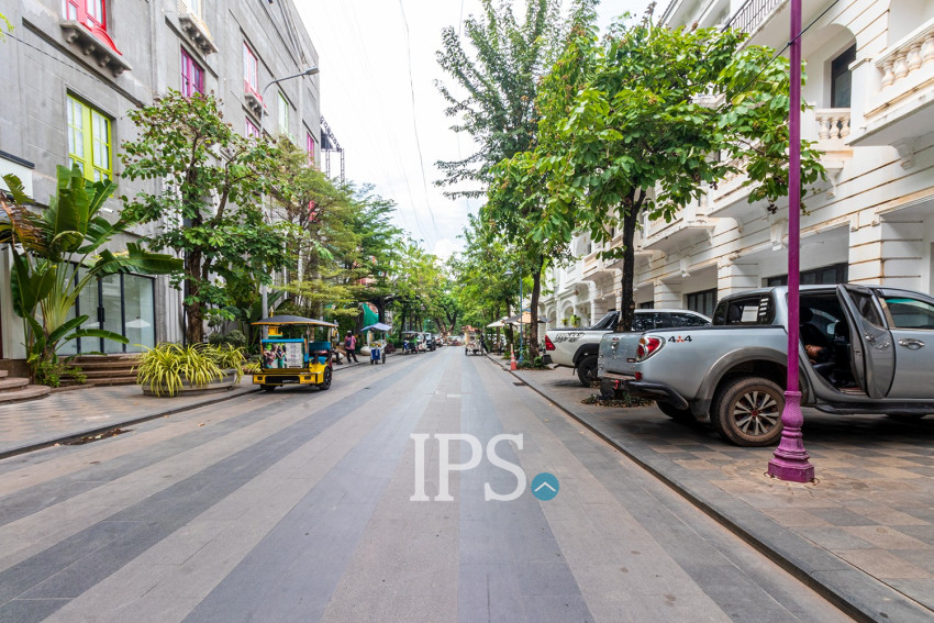 90 Sqm Retail Space For Rent - Svay Dangkum, Siem Reap