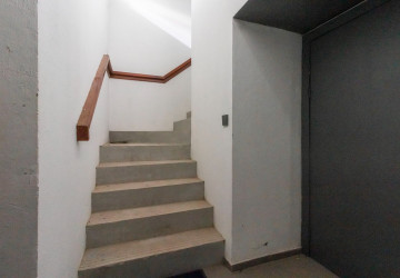 90 Sqm Retail Space For Rent - Svay Dangkum, Siem Reap thumbnail