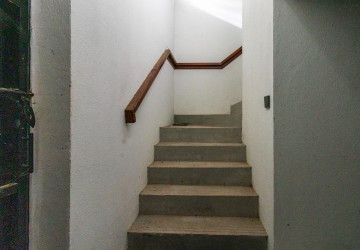 90 Sqm Retail Space For Rent - Svay Dangkum, Siem Reap thumbnail