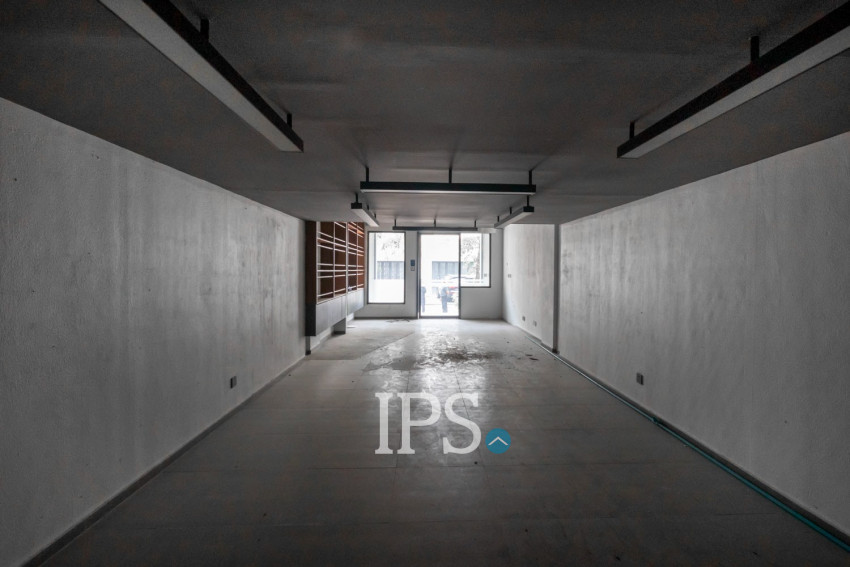 90 Sqm Retail Space For Rent - Svay Dangkum, Siem Reap