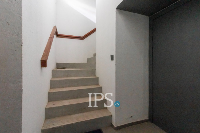 90 Sqm Retail Space For Rent - Svay Dangkum, Siem Reap