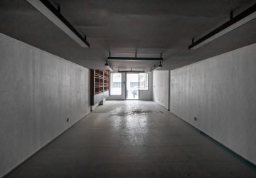 90 Sqm Retail Space For Rent - Svay Dangkum, Siem Reap thumbnail