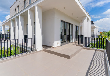 6 Bedroom Villa Udom For Rent - Chankiri Palm Creek, Preaek Kampues, Phnom Penh thumbnail