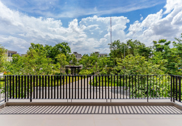6 Bedroom Villa Udom For Rent - Chankiri Palm Creek, Preaek Kampues, Phnom Penh thumbnail