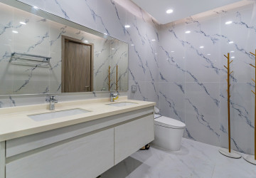 6 Bedroom Villa Udom For Rent - Chankiri Palm Creek, Preaek Kampues, Phnom Penh thumbnail