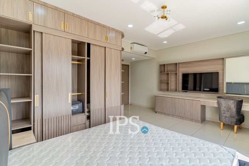 6 Bedroom Villa Udom For Rent - Chankiri Palm Creek, Preaek Kampues, Phnom Penh