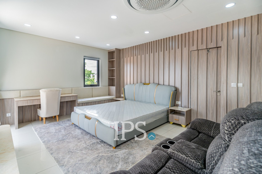 6 Bedroom Villa Udom For Rent - Chankiri Palm Creek, Preaek Kampues, Phnom Penh