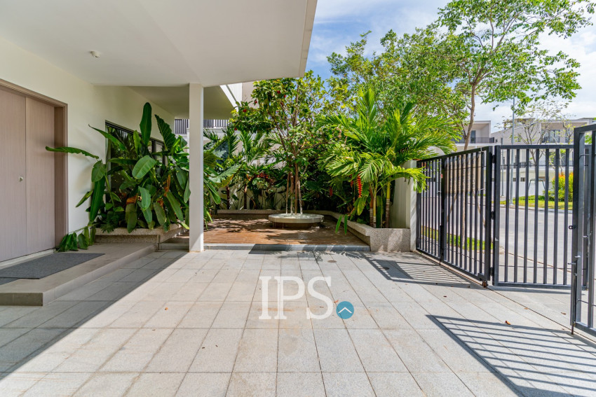 6 Bedroom Villa Udom For Rent - Chankiri Palm Creek, Preaek Kampues, Phnom Penh