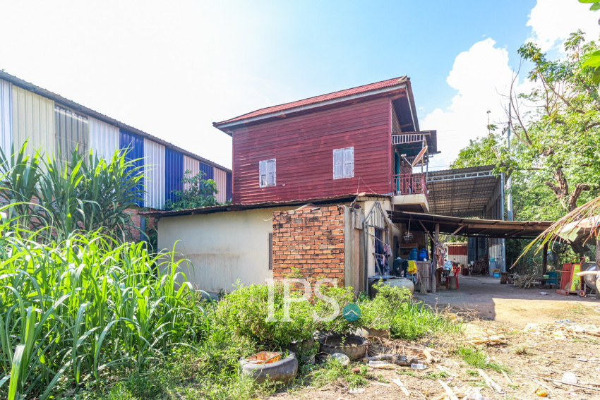 490 Sqm Commercial Land For Rent - Kandaek, Prasat Bakong, Siem Reap