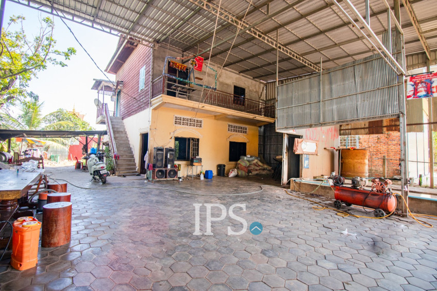 490 Sqm Commercial Land For Rent - Kandaek, Prasat Bakong, Siem Reap