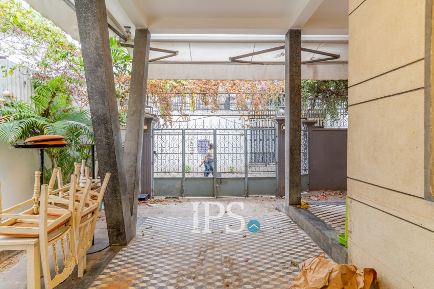 120 Sqm Commercial Villa For Rent - Tonle Bassac, Phnom Penh