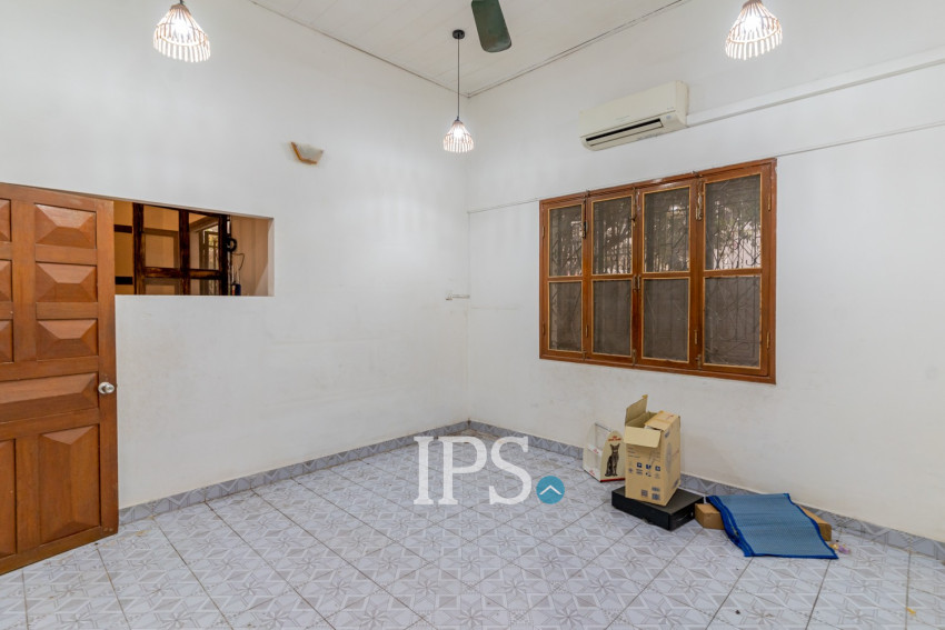 120 Sqm Commercial Villa For Rent - Tonle Bassac, Phnom Penh