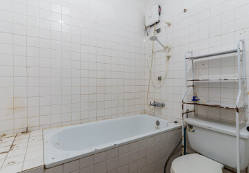 120 Sqm Commercial Villa For Rent - Tonle Bassac, Phnom Penh thumbnail