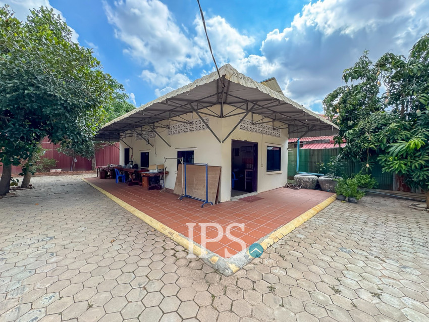 3 Bedroom Compound House For Sale - Sala Kamreuk, Siem Reap