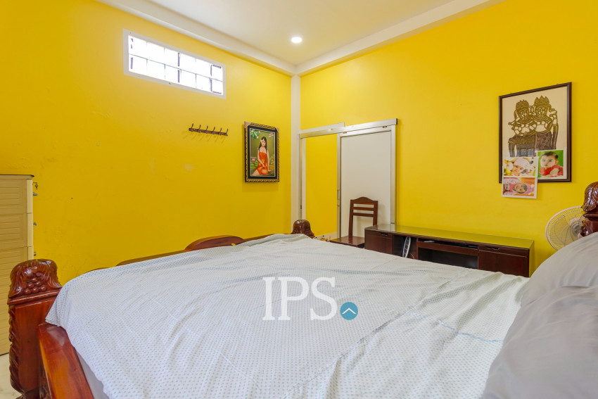 3 Bedroom Compound House For Sale - Sala Kamreuk, Siem Reap