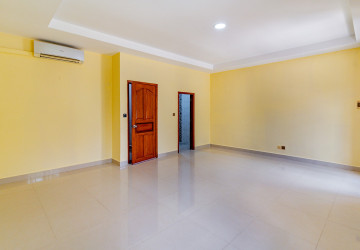 4 Bedroom Twin Villa For Sale - Borey New World, Sen Sok, Phnom Penh thumbnail