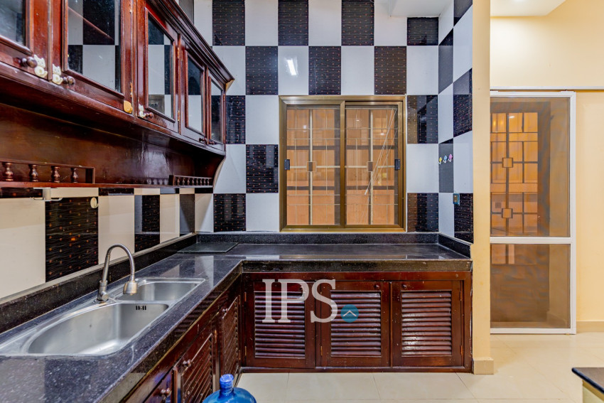 4 Bedroom Twin Villa For Sale - Borey New World, Sen Sok, Phnom Penh