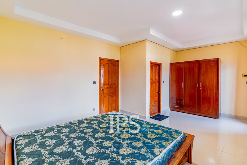 4 Bedroom Twin Villa For Sale - Borey New World, Sen Sok, Phnom Penh