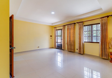 4 Bedroom Twin Villa For Sale - Borey New World, Sen Sok, Phnom Penh thumbnail