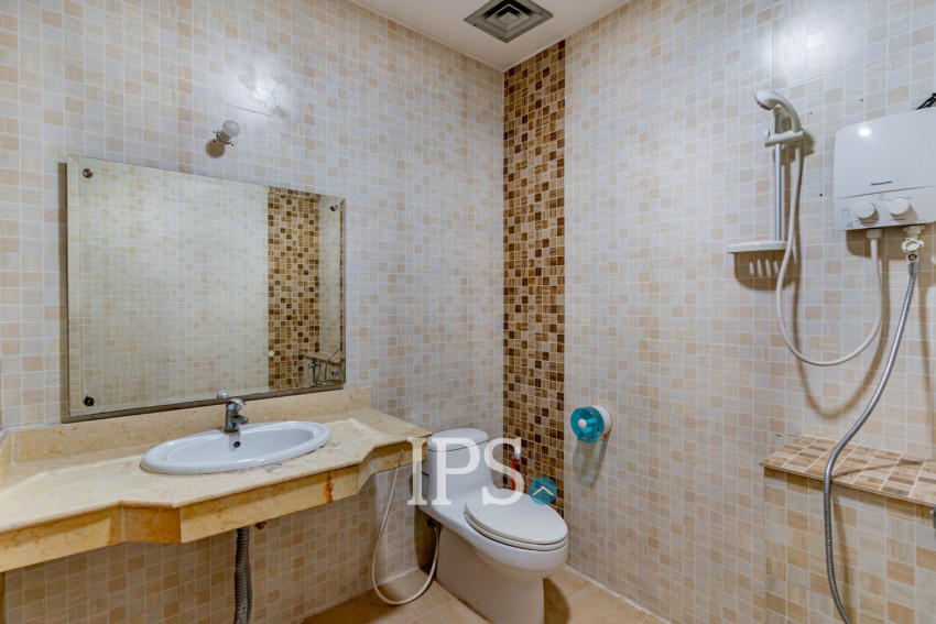 4 Bedroom Twin Villa For Sale - Borey New World, Sen Sok, Phnom Penh