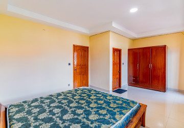 4 Bedroom Twin Villa For Sale - Borey New World, Sen Sok, Phnom Penh thumbnail
