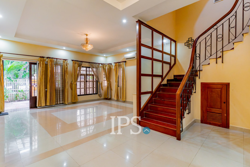 4 Bedroom Twin Villa For Sale - Borey New World, Sen Sok, Phnom Penh