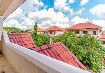 4 Bedroom Twin Villa For Sale - Borey New World, Sen Sok, Phnom Penh thumbnail