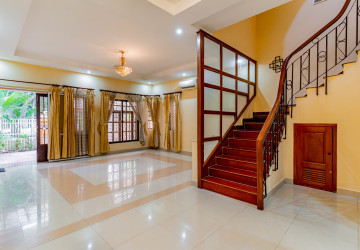 4 Bedroom Twin Villa For Sale - Borey New World, Sen Sok, Phnom Penh thumbnail