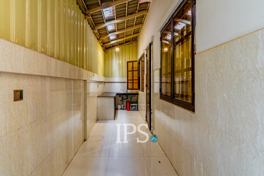 4 Bedroom Twin Villa For Sale - Borey New World, Sen Sok, Phnom Penh