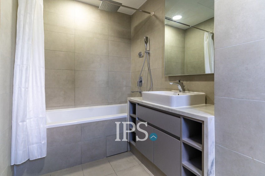 2 Bedroom Serviced Apartment For Rent - BKK1, Phnom Penh