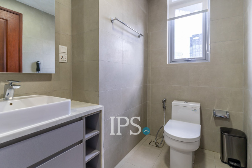 2 Bedroom Serviced Apartment For Rent - BKK1, Phnom Penh