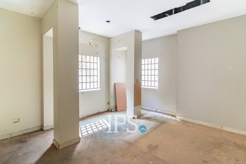 460 Sqm Retail Space For Rent - BKK1, Phnom Penh
