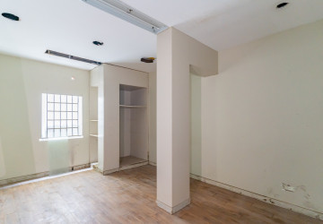 460 Sqm Retail Space For Rent - BKK1, Phnom Penh thumbnail