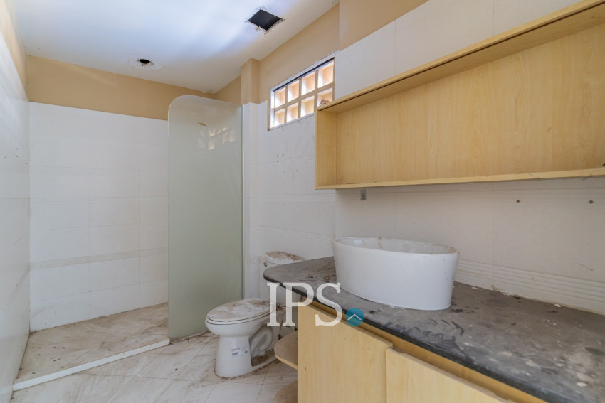 460 Sqm Retail Space For Rent - BKK1, Phnom Penh