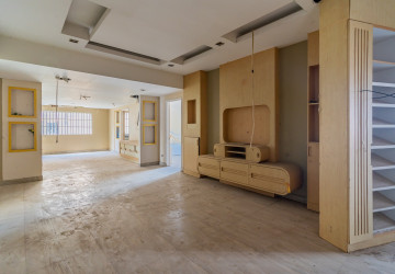 460 Sqm Retail Space For Rent - BKK1, Phnom Penh thumbnail