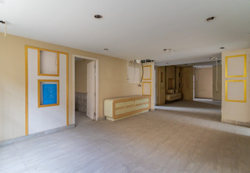 460 Sqm Retail Space For Rent - BKK1, Phnom Penh thumbnail