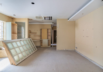 460 Sqm Retail Space For Rent - BKK1, Phnom Penh thumbnail