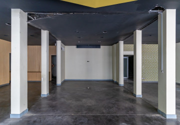 460 Sqm Retail Space For Rent - BKK1, Phnom Penh thumbnail