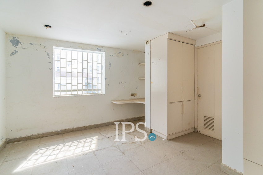 460 Sqm Retail Space For Rent - BKK1, Phnom Penh