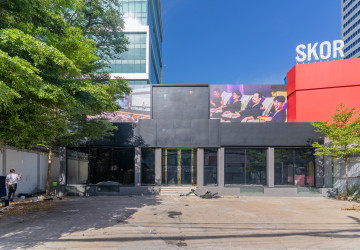 769 Sqm Commercial Building For Rent - Beoung Prolit, Phnom Penh thumbnail