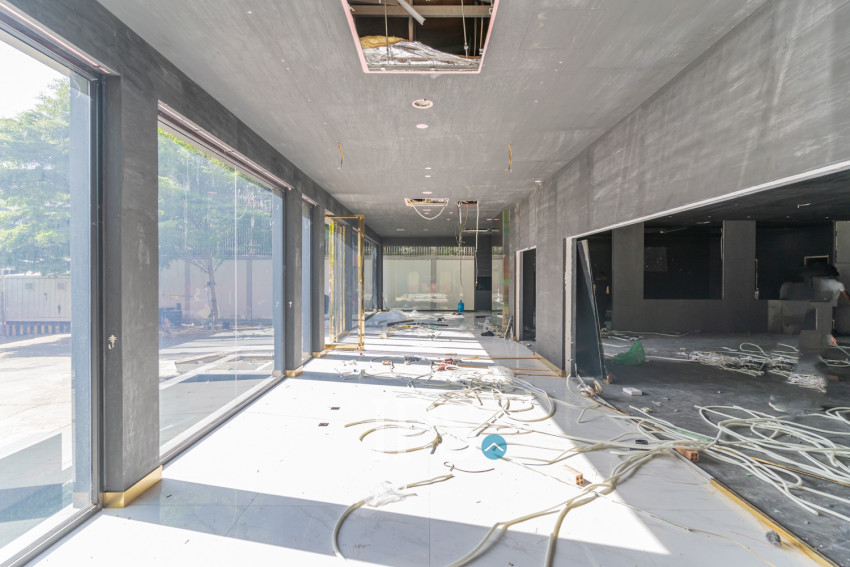 769 Sqm Commercial Building For Rent - Beoung Prolit, Phnom Penh