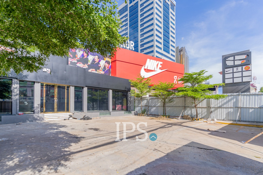 769 Sqm Commercial Building For Rent - Beoung Prolit, Phnom Penh