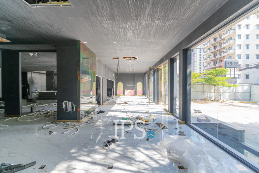 769 Sqm Commercial Building For Rent - Beoung Prolit, Phnom Penh