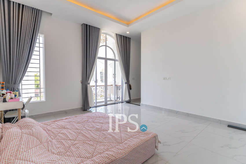 6 Bedroom Prince Villa For Rent - The ML Tiara, Ta Khmau, Kandal Province