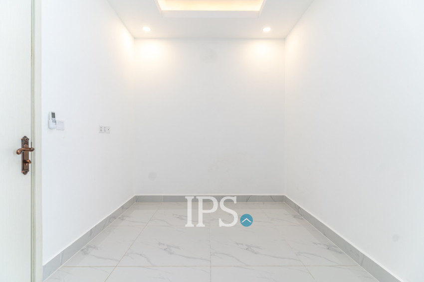 6 Bedroom Prince Villa For Rent - The ML Tiara, Ta Khmau, Kandal Province