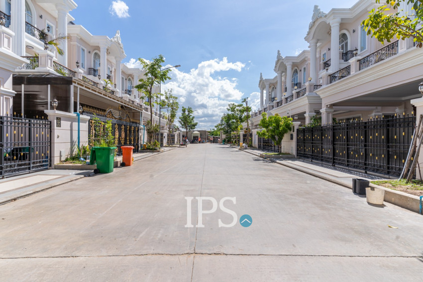 6 Bedroom Prince Villa For Rent - The ML Tiara, Ta Khmau, Kandal Province